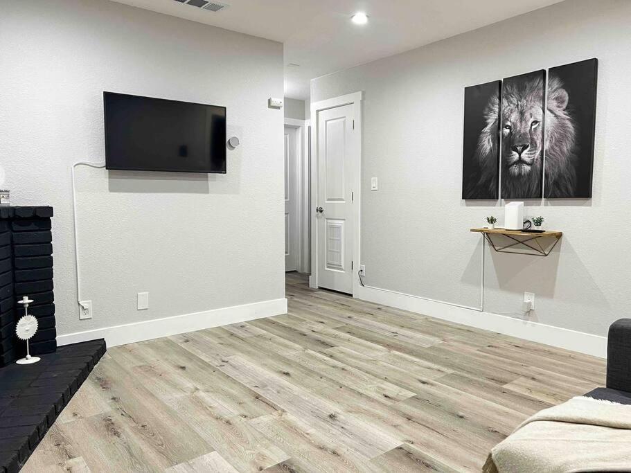 Luxury In The Heart Of Midtown Apartamento