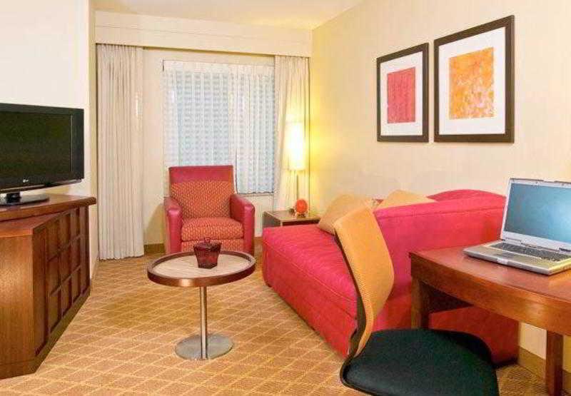 By Marriott Downtown At Capitol Park Sacramento