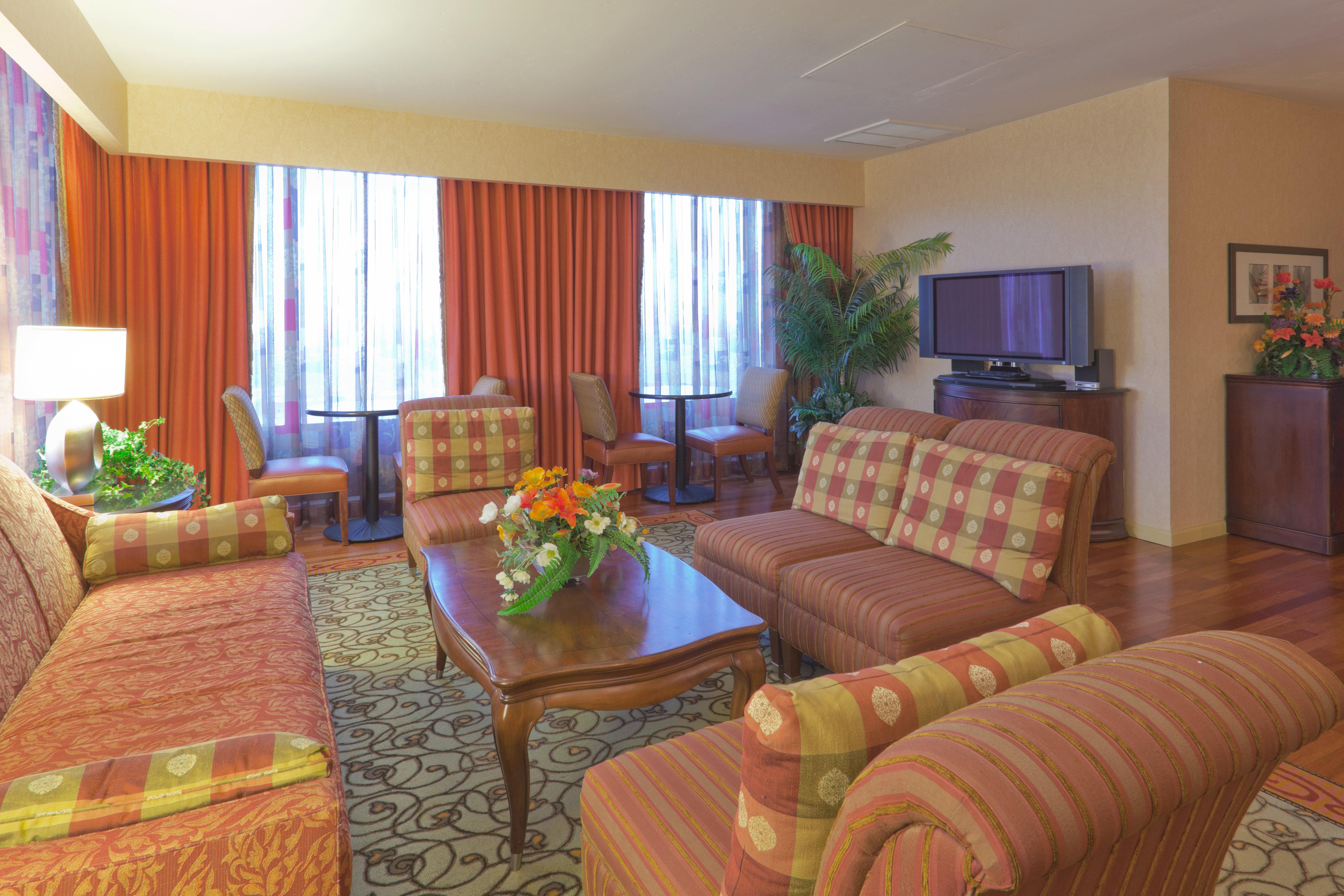Hotel Downtown-arena By Ihg Sacramento