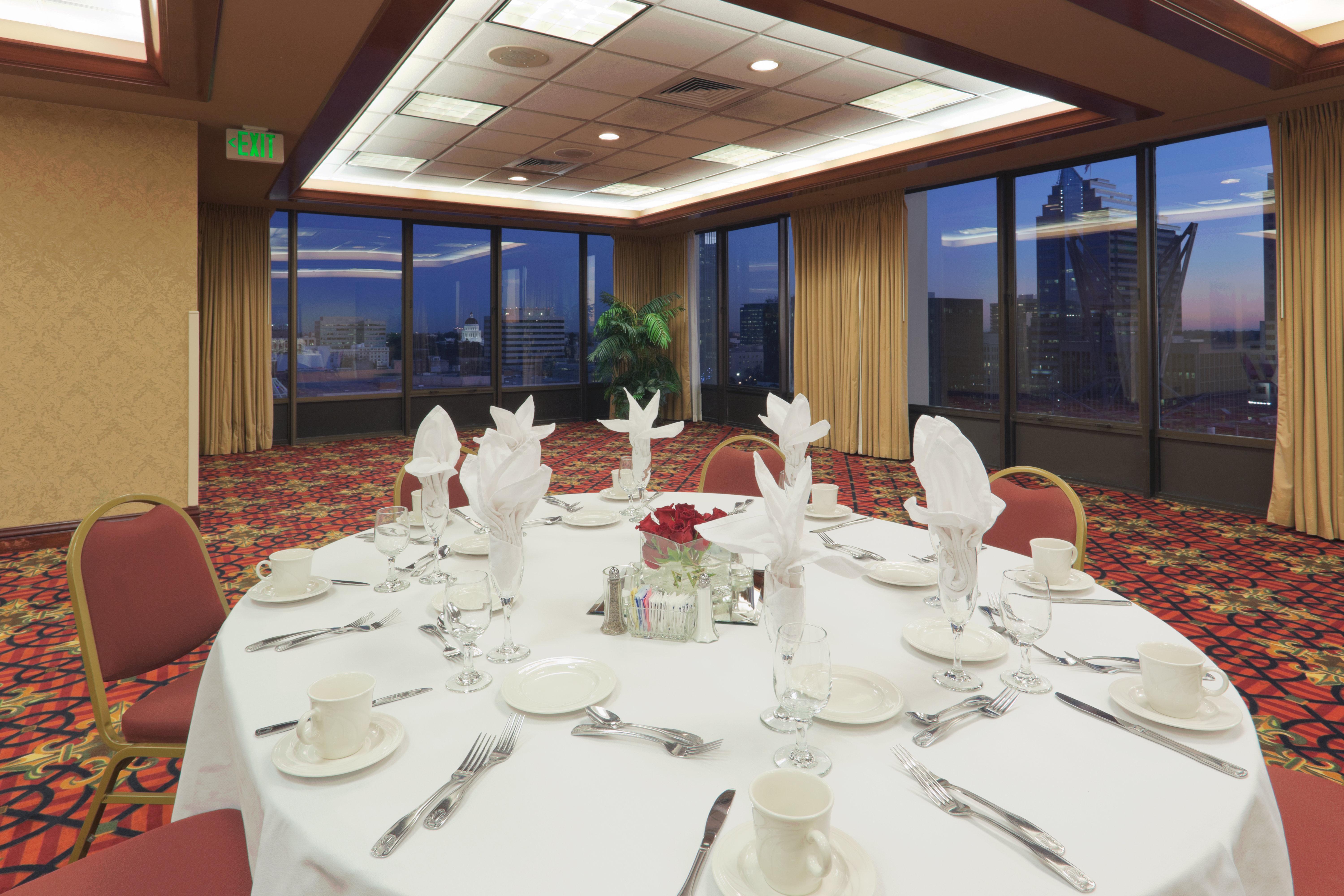 Downtown-arena By Ihg Sacramento
