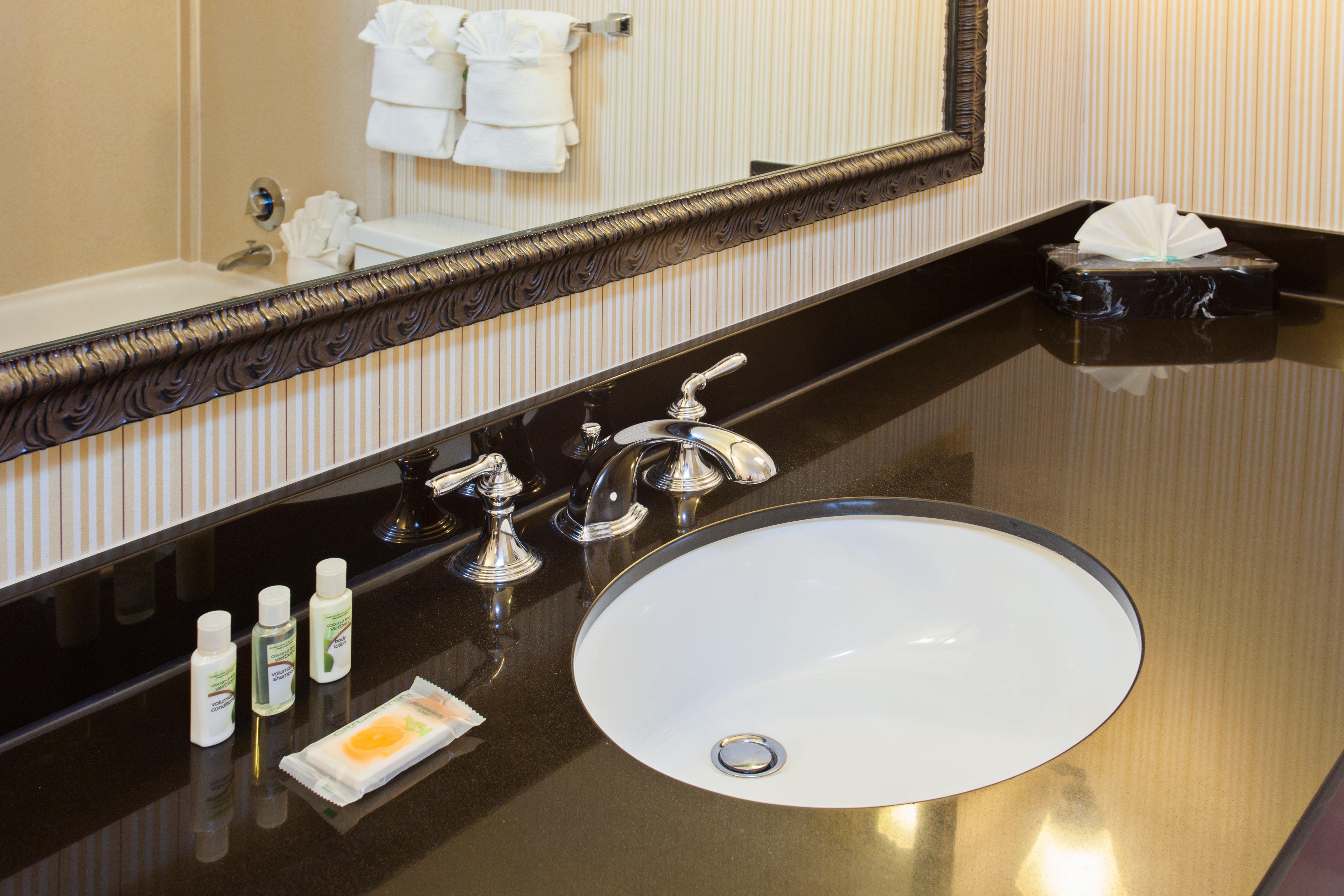 Downtown-arena By Ihg Hotel 3*