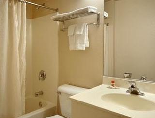 Hotel Surestay By Western South Natomas