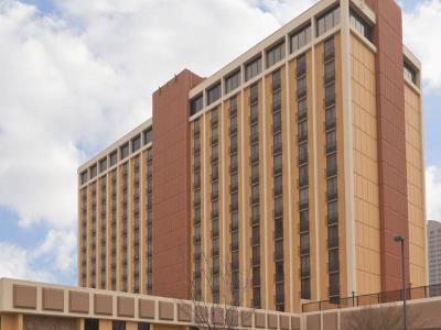 Downtown-arena By Ihg Hotel 3*