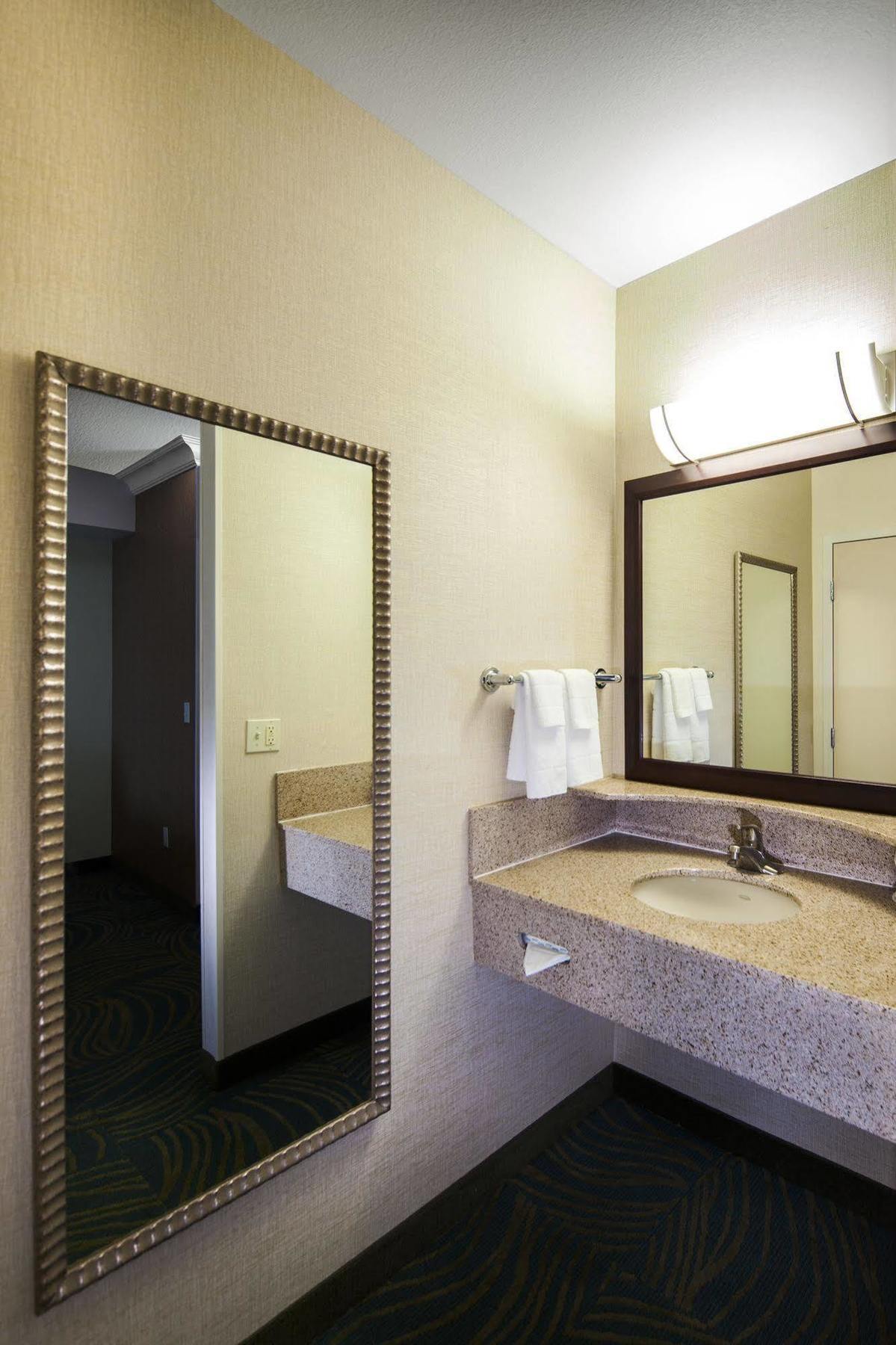Hotel Springhill By Marriott Natomas