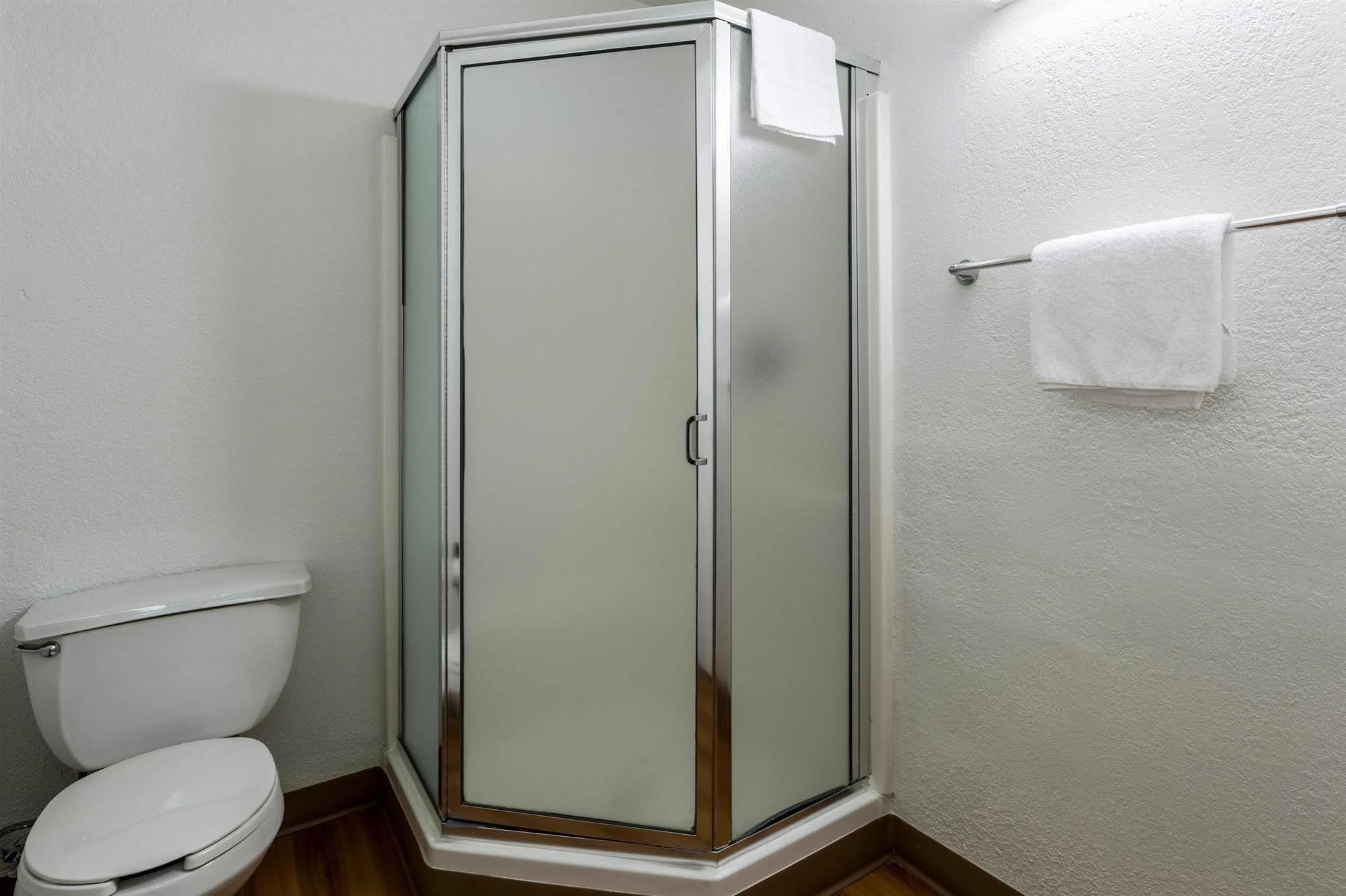 Hotel 6 Sacramento, Ca - Downtown 2*