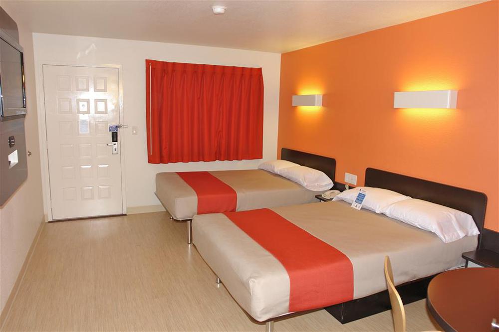 Hotel 6 Sacramento, Ca - Downtown