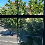 Midtown Luxury Apt W/ Balcony