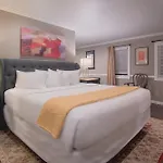 Inn At Parkside