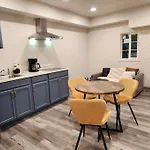 Peaceful And Cozy Studio
