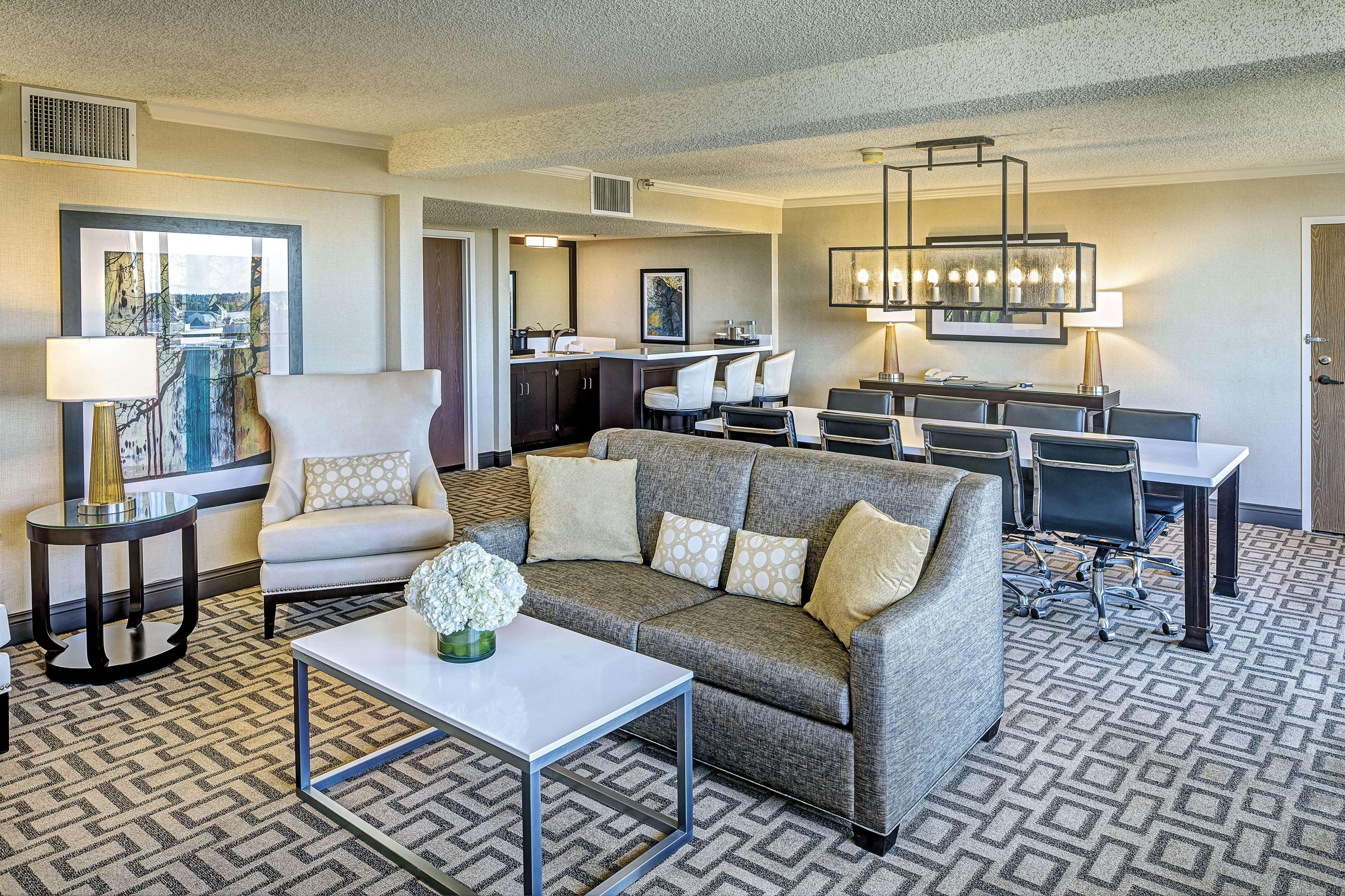 Hotel Hilton Arden West 3*