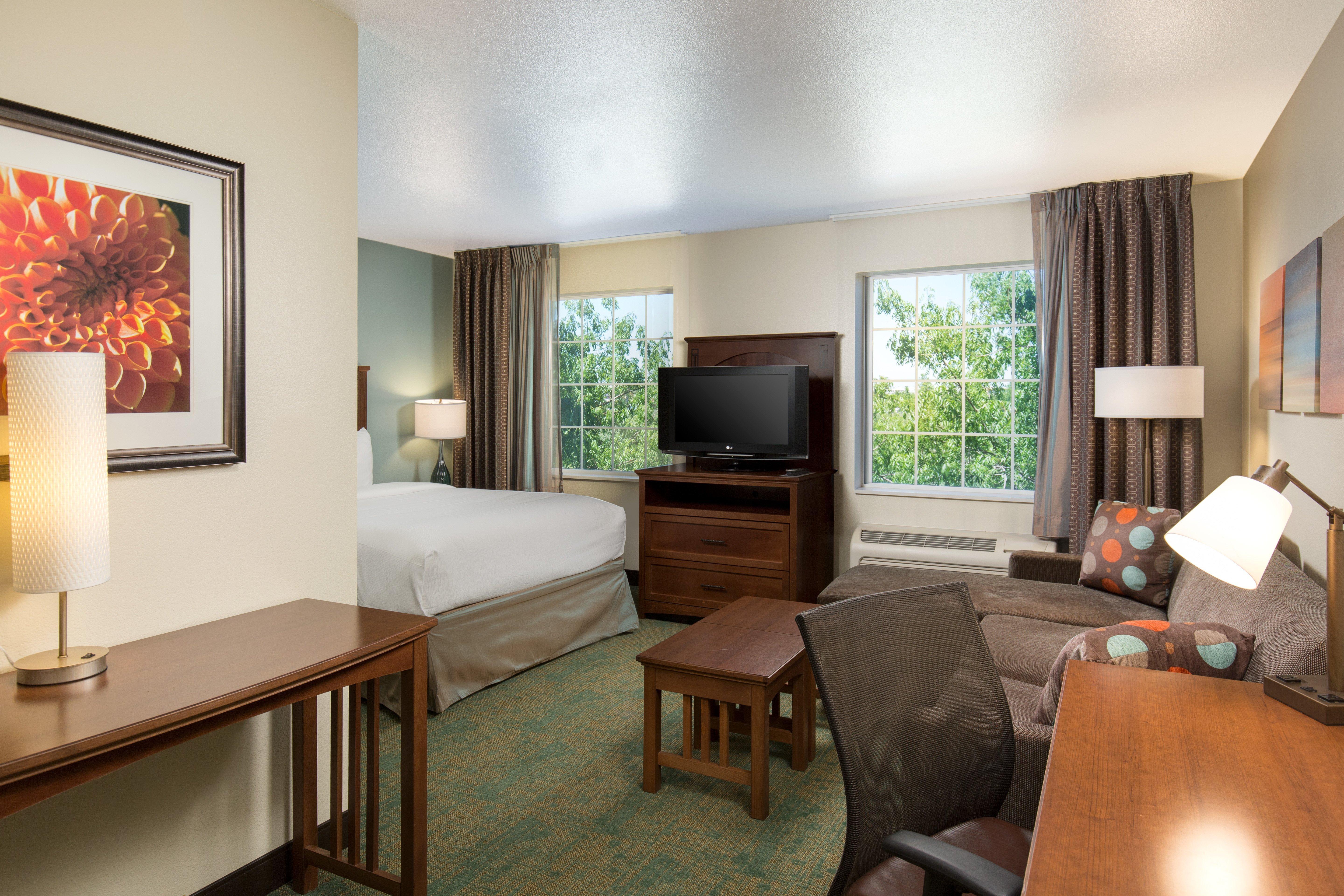 Staybridge Airport Natomas, An Ihg 3*