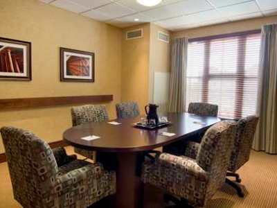 Homewood By Hilton Airport-natomas Hotel 3*