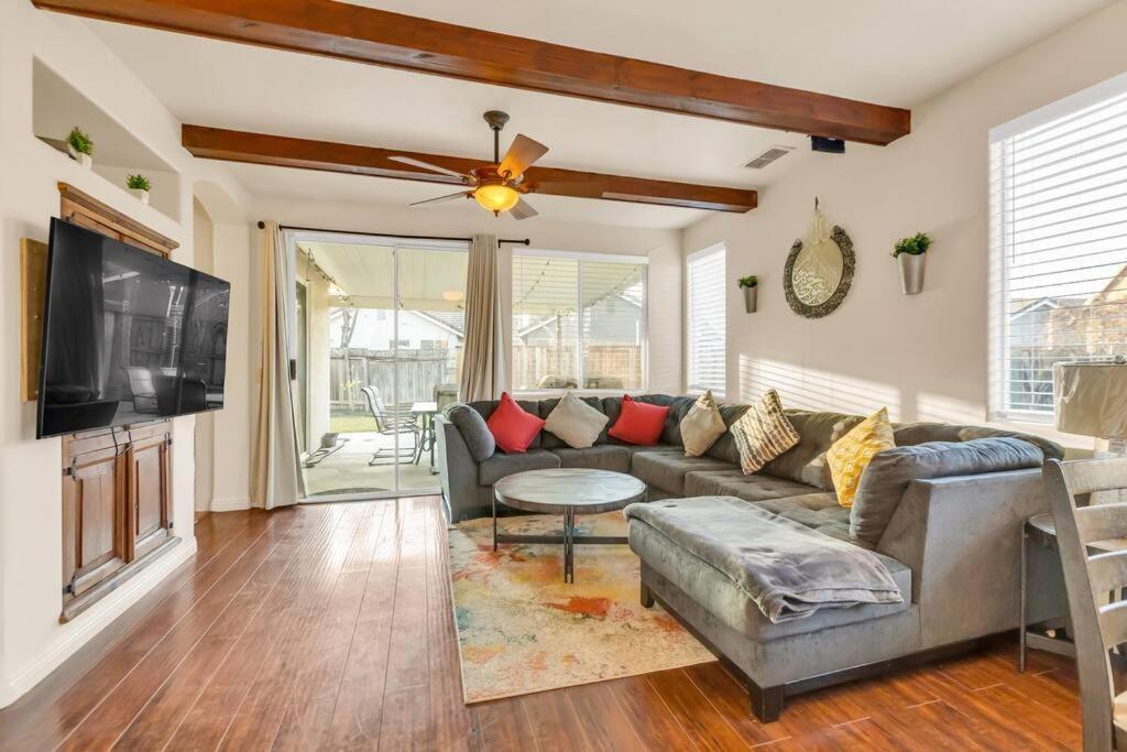 Mediterranean Style Modern House * Sacramento