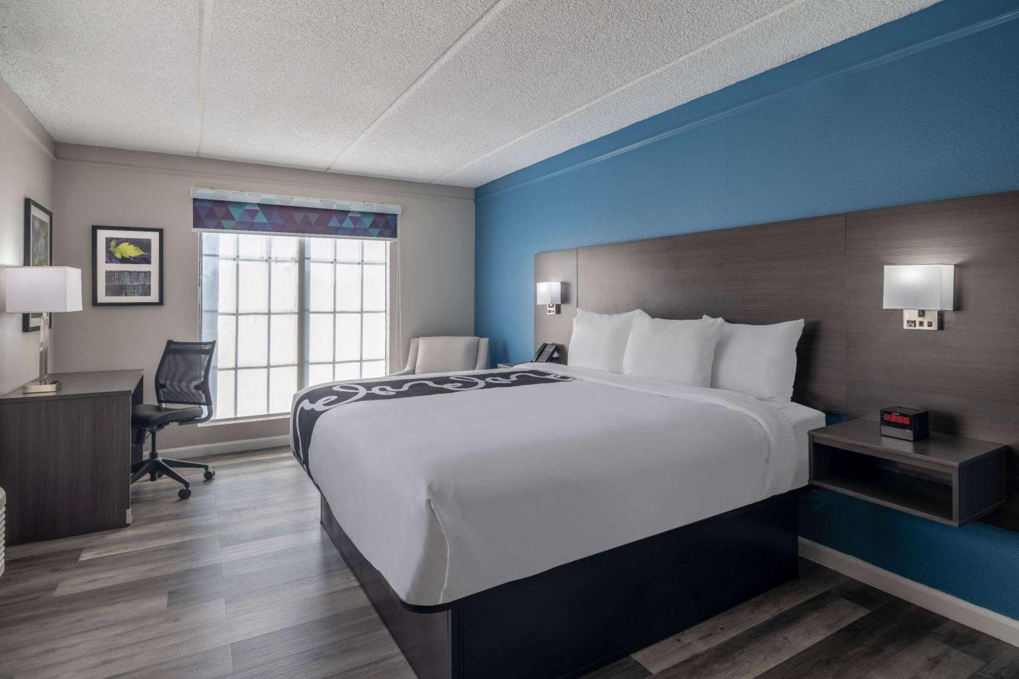 La Quinta By Wyndham North Hotel