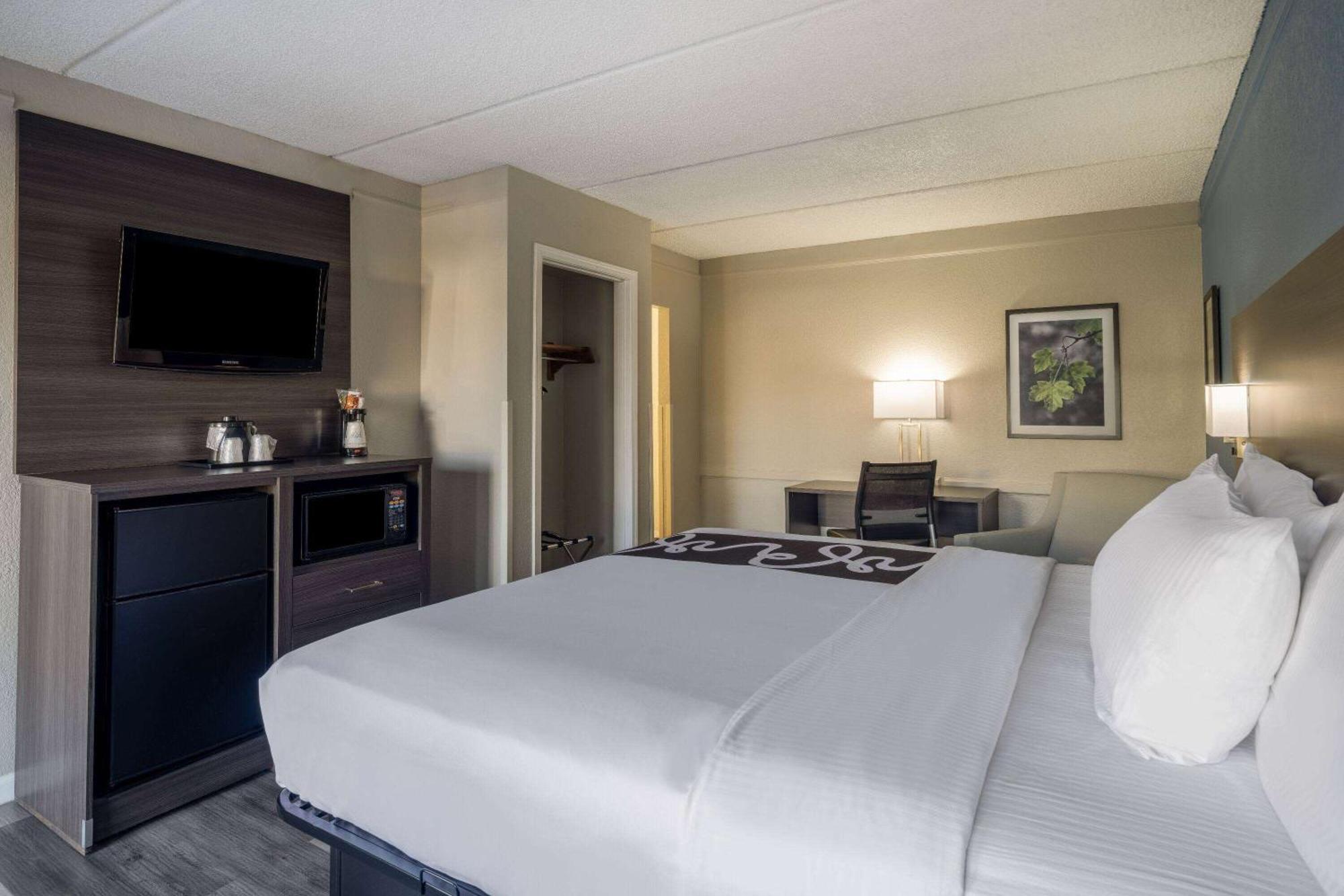 La Quinta By Wyndham North Hotel 3*