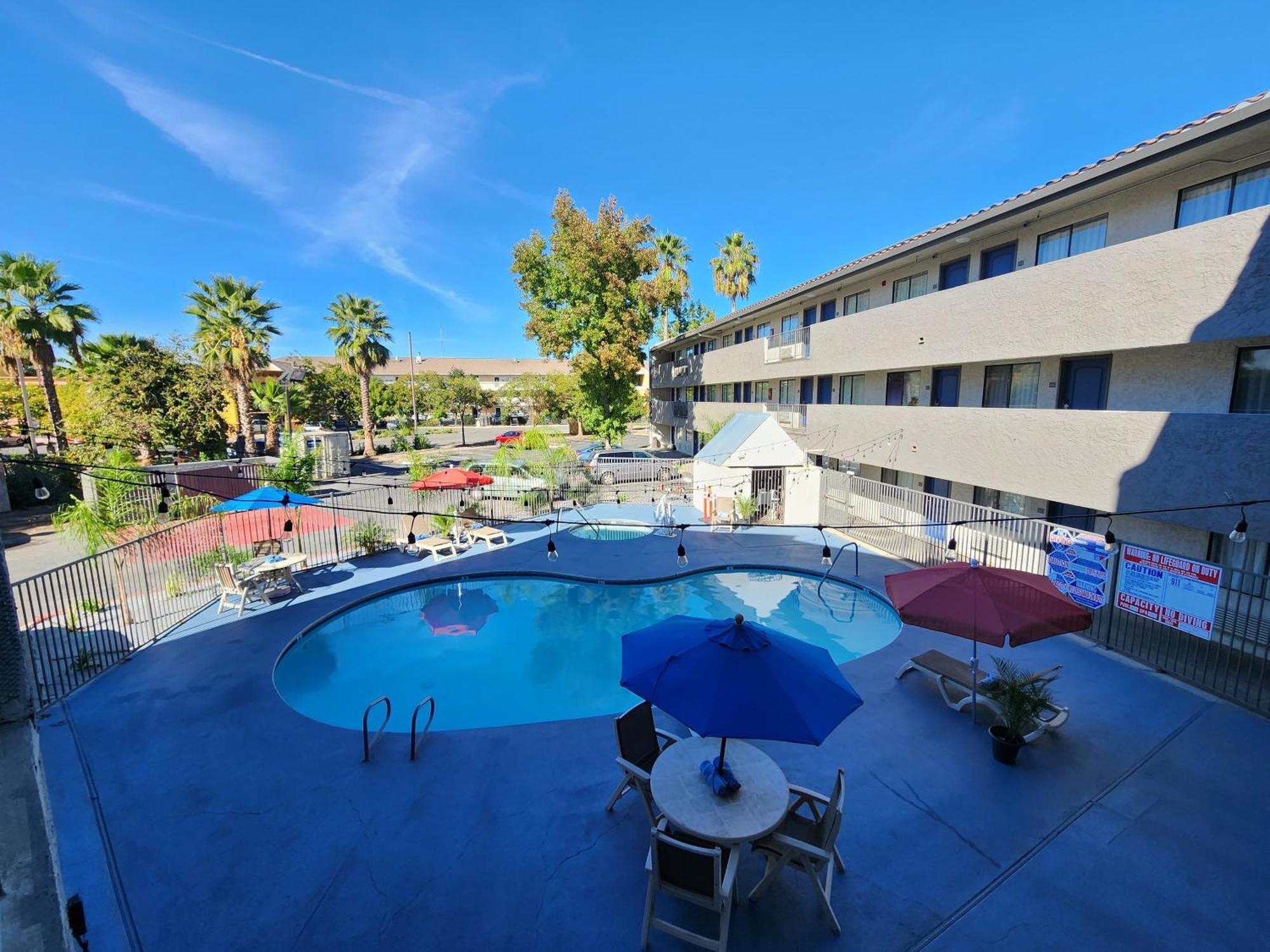 6 Sacramento, Ca Natomas 2*