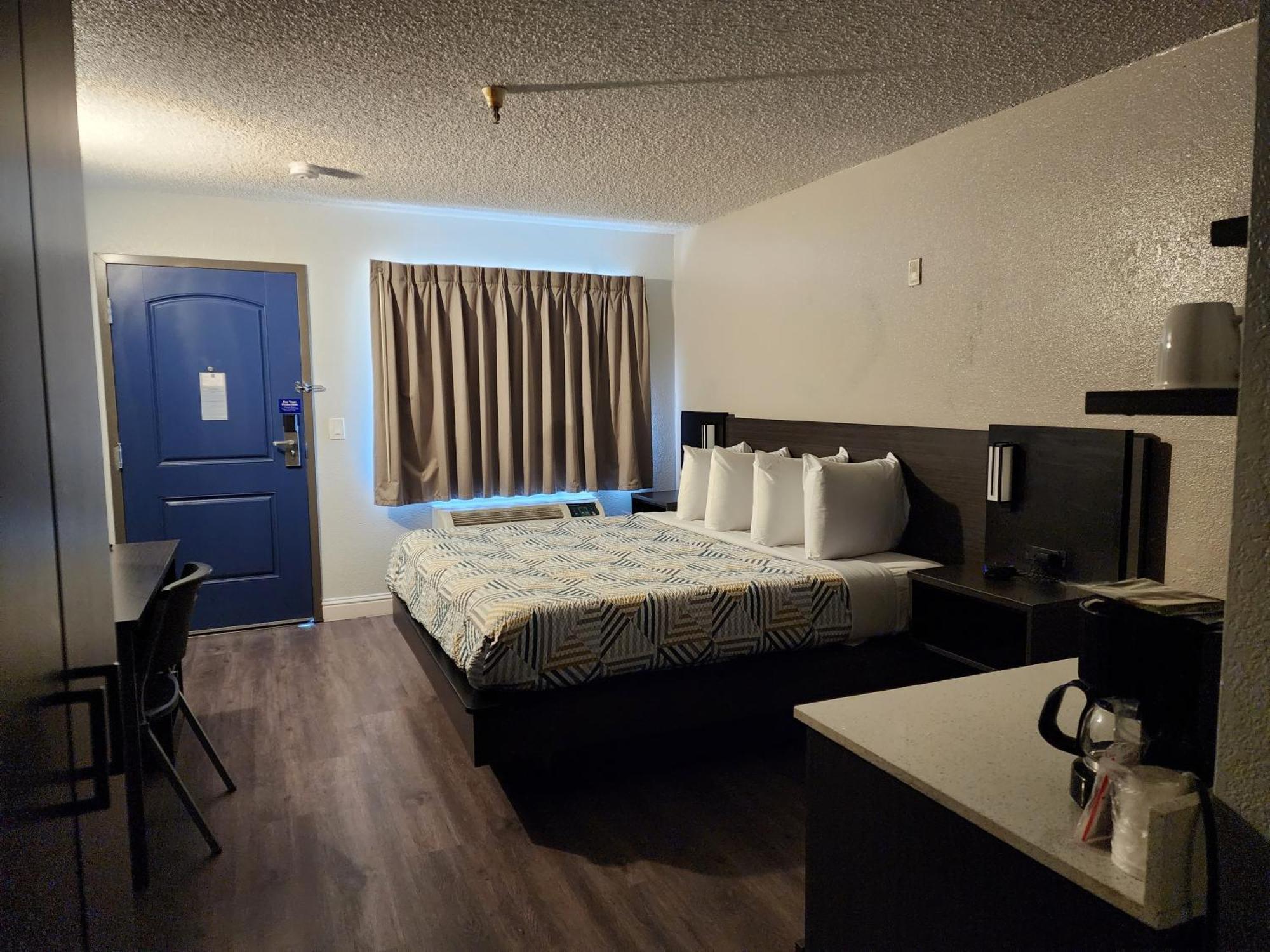 6 Sacramento, Ca Natomas