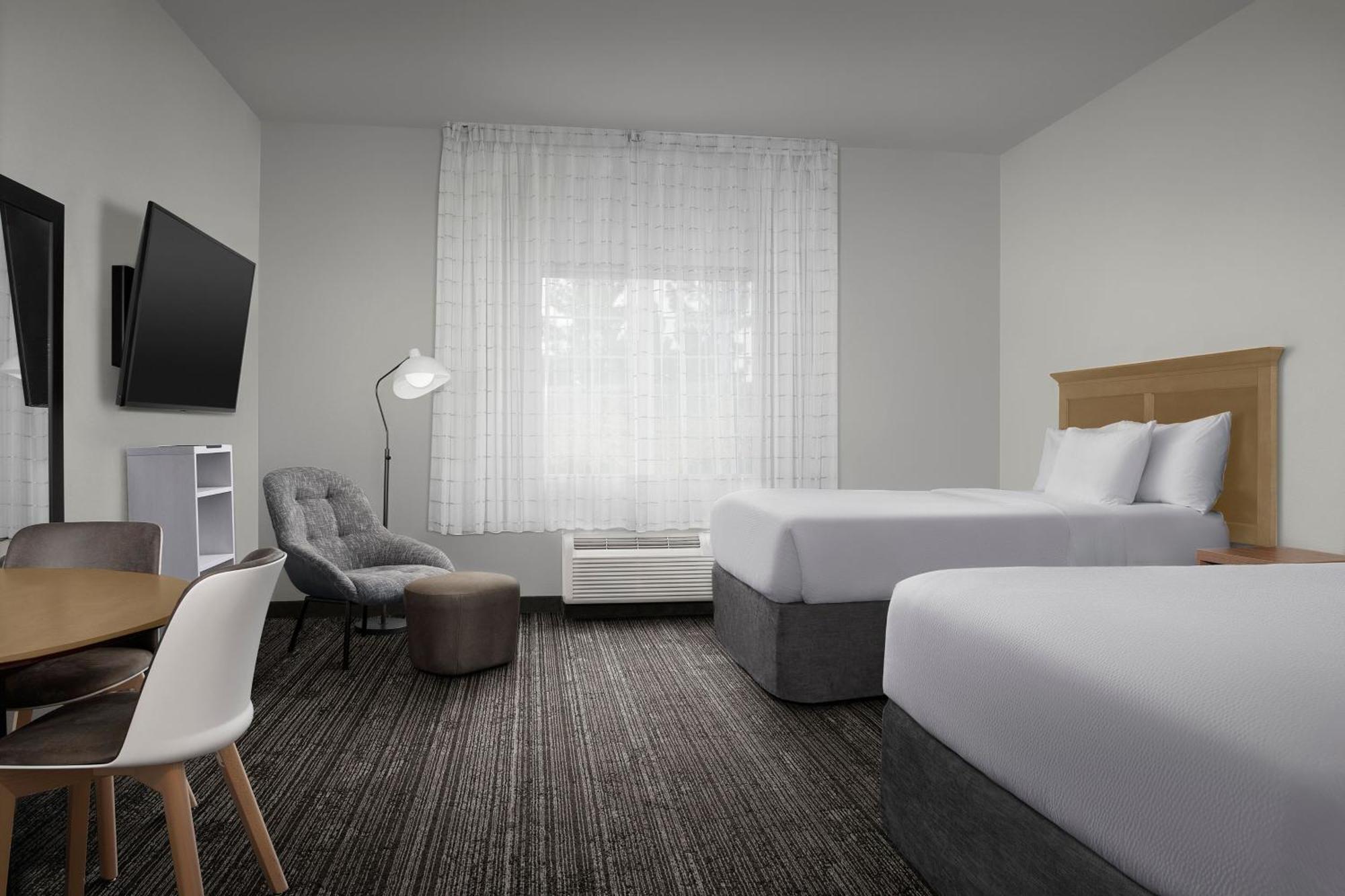 Towneplace Cal Expo Hotel