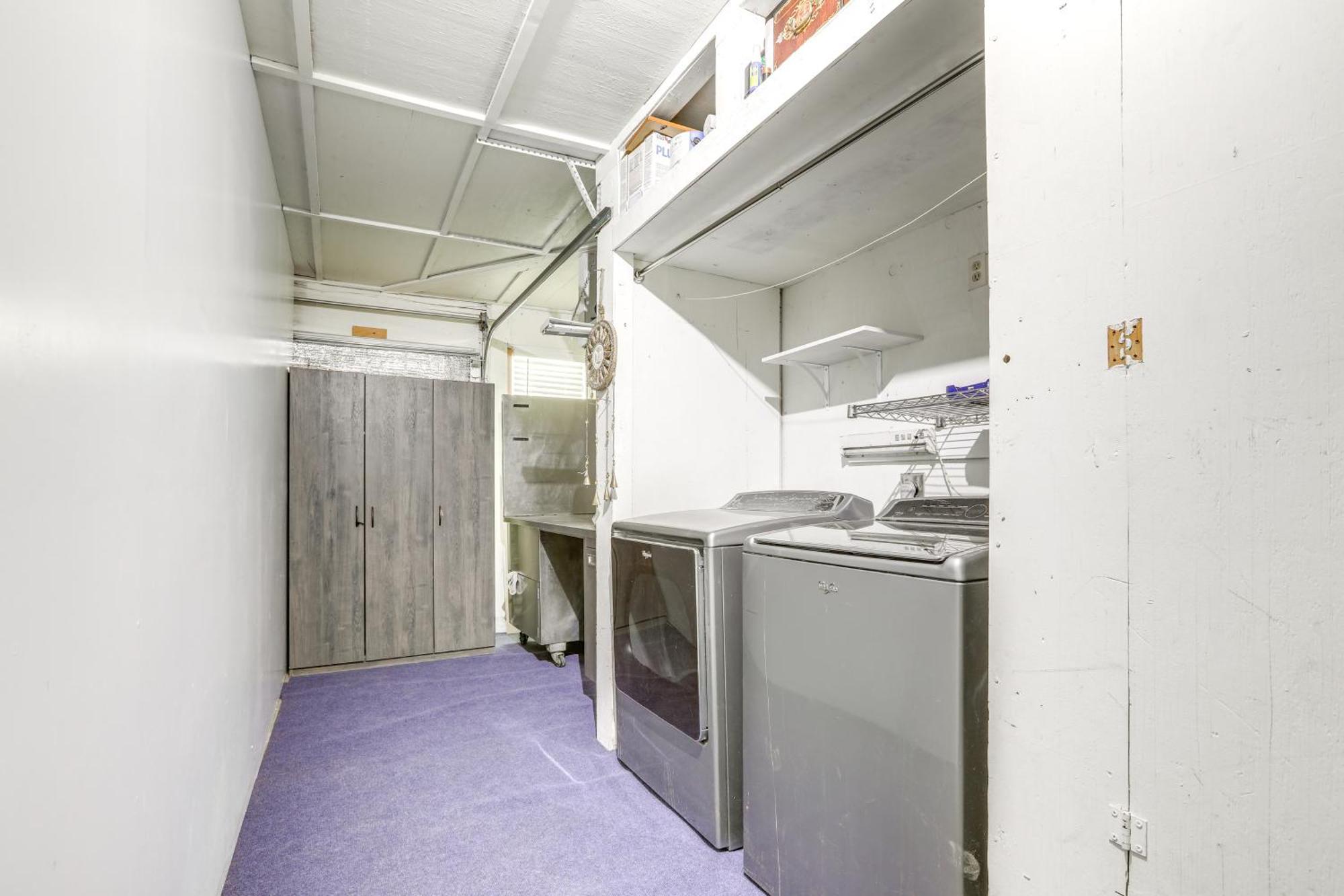 With Pool Near Dtwn Pets Welcome! Holiday home *