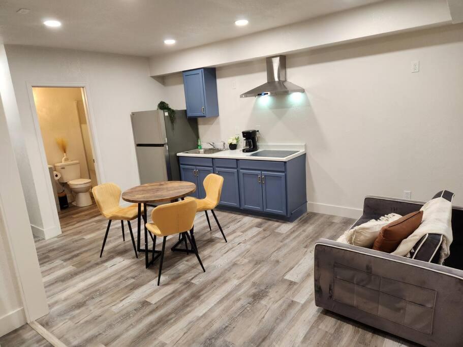Peaceful And Cozy Apartment Sacramento