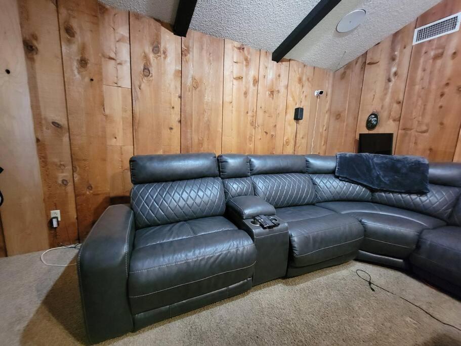 Holiday home Hot Tub Hideaway