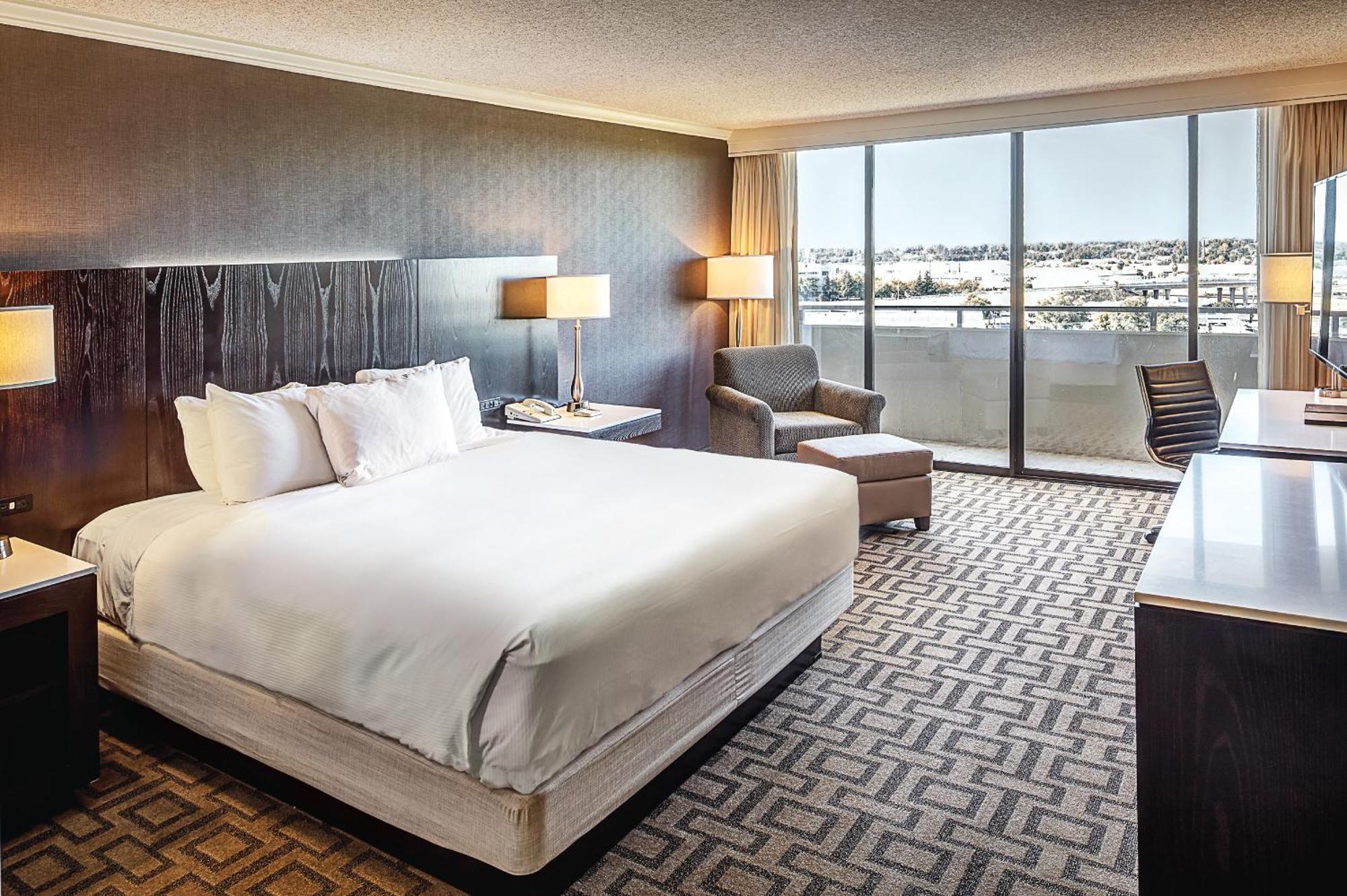 Hotel Hilton Arden West 3*