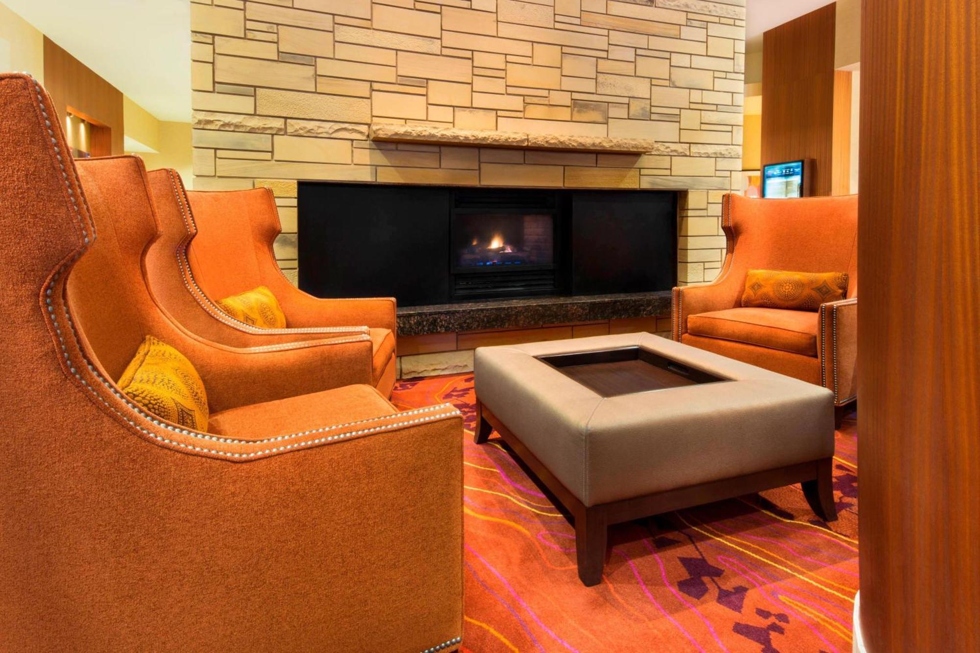 By Marriott Downtown At Capitol Park Sacramento