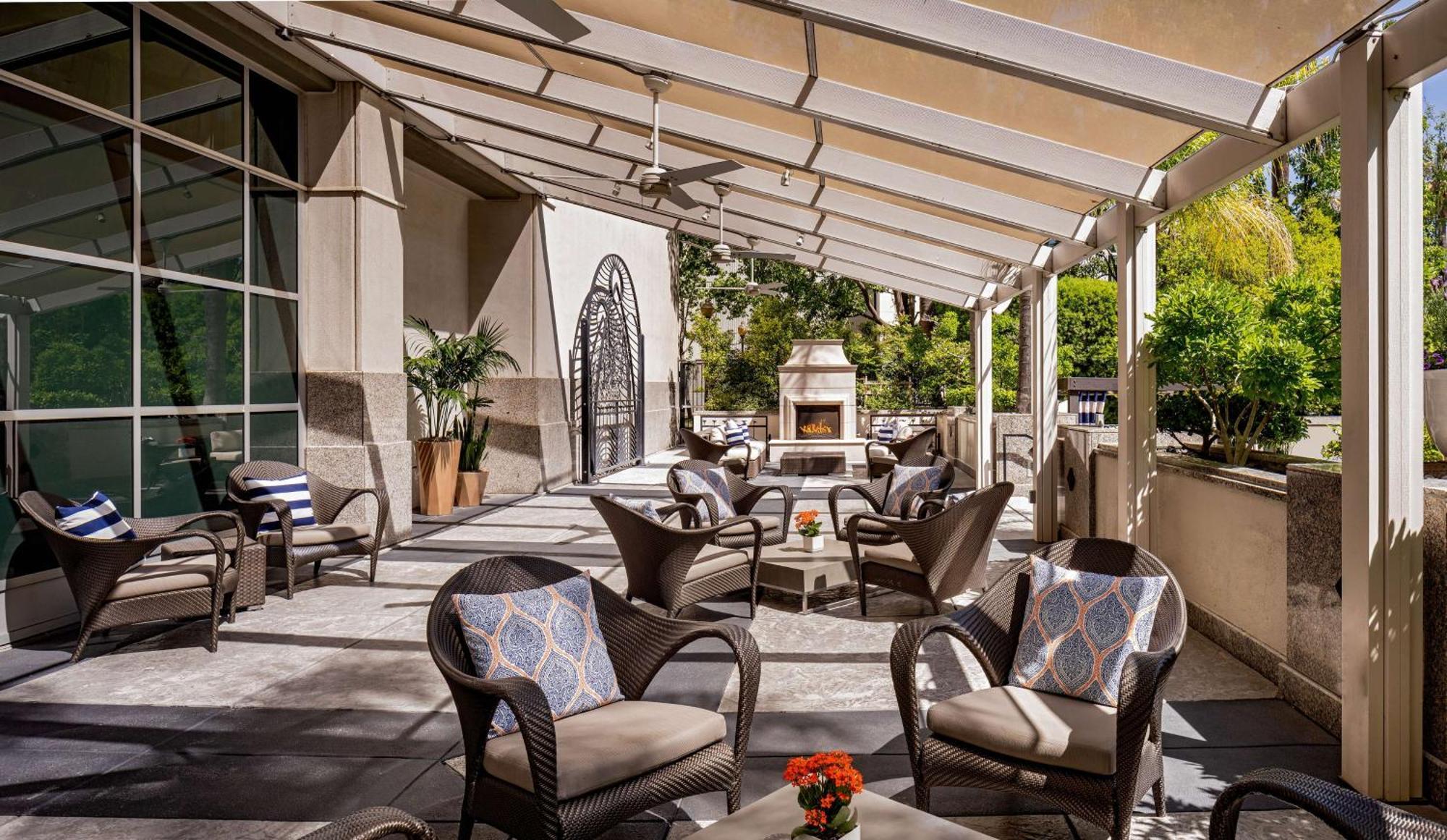 Hyatt Regency Hotel 4*