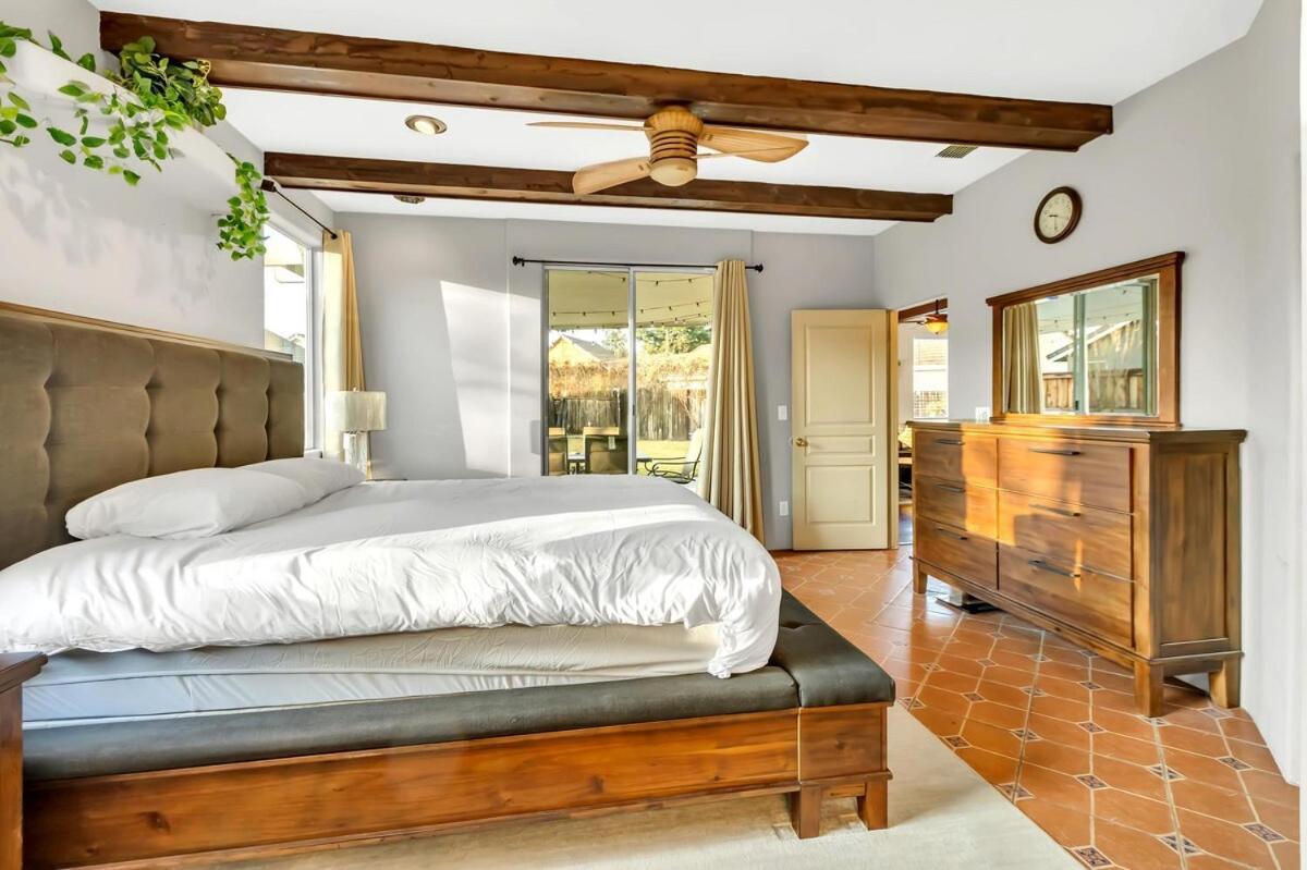 Mediterranean Style Modern House * Sacramento