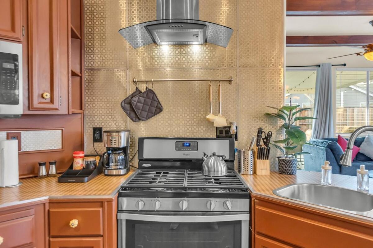 Mediterranean Style Modern House * Sacramento