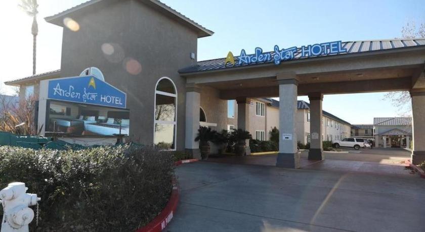 Arden Star Hotel 2*