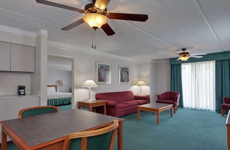 La Quinta By Wyndham North Hotel 3*