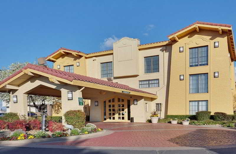 Hotel La Quinta By Wyndham North
