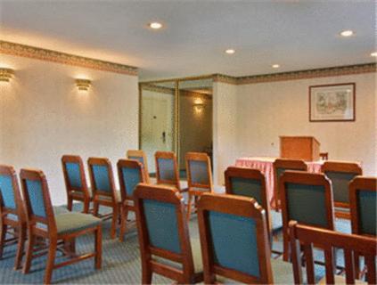 Ramada Limited Downtown 2*