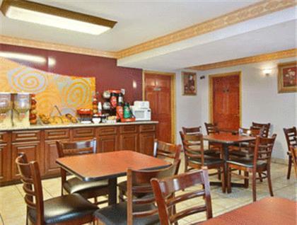 Ramada Limited Downtown