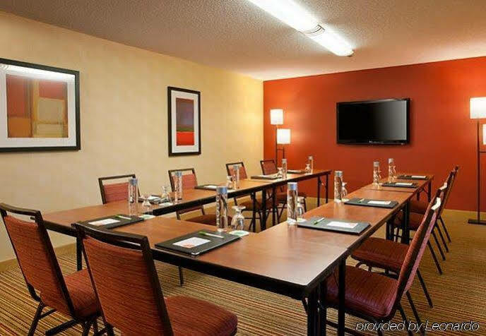 Courtyard Airport Natomas 3* Sacramento