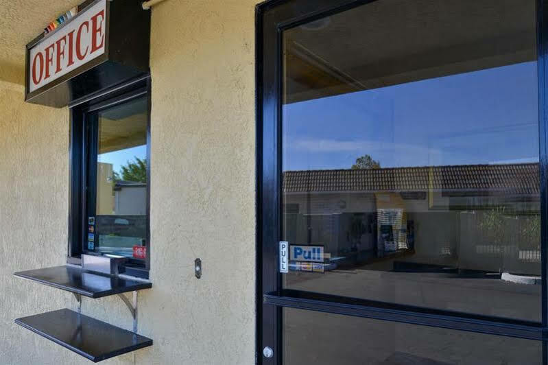 Hotel Rodeway Inn, Little Saigon