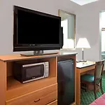 Travelodge by Wyndham Sacramento / Rancho Cordova
