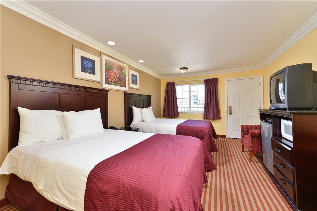 Capital Downtown Convention Center Motel 2*