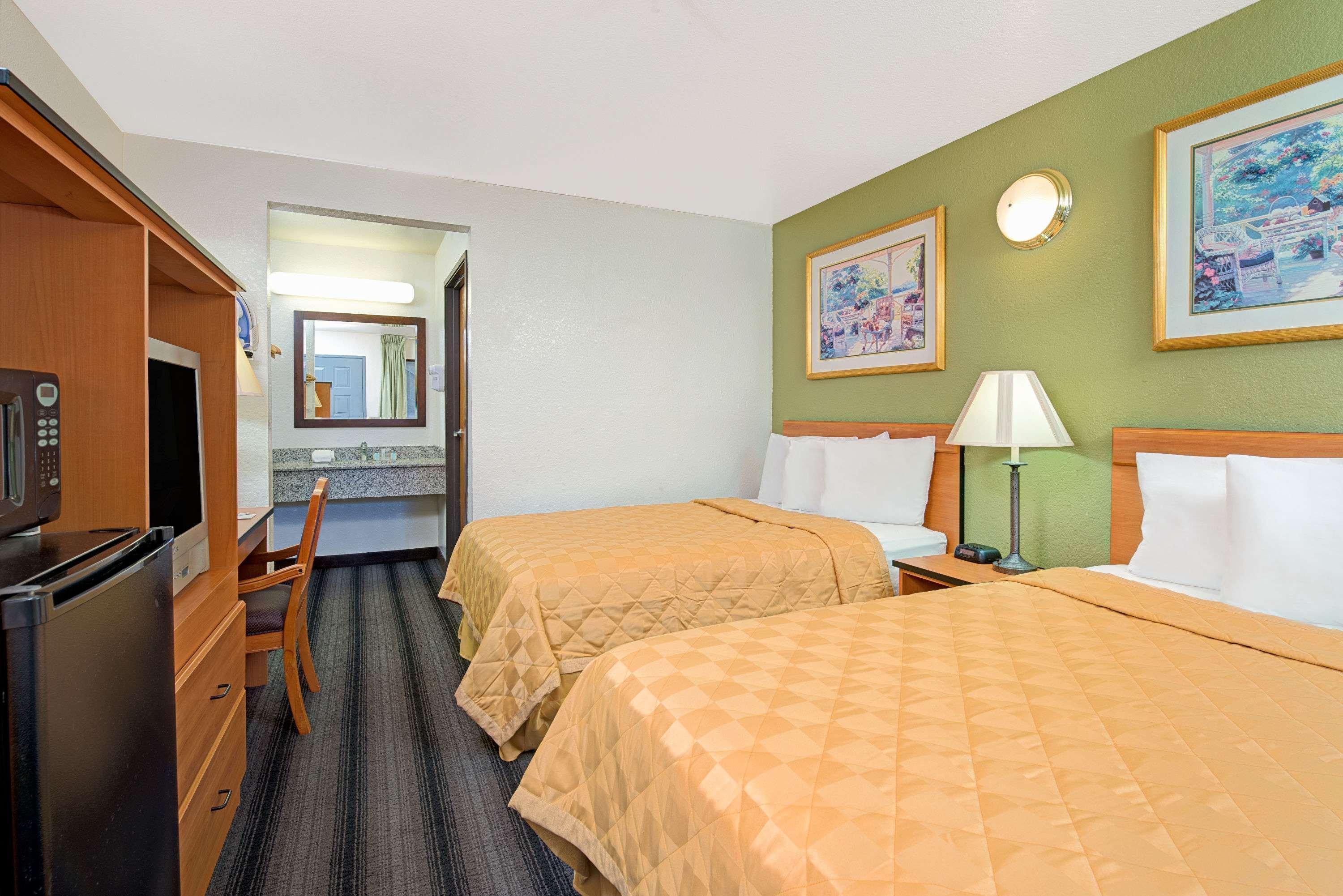 Travelodge Sacramento/rancho Cordova Hotel 2*