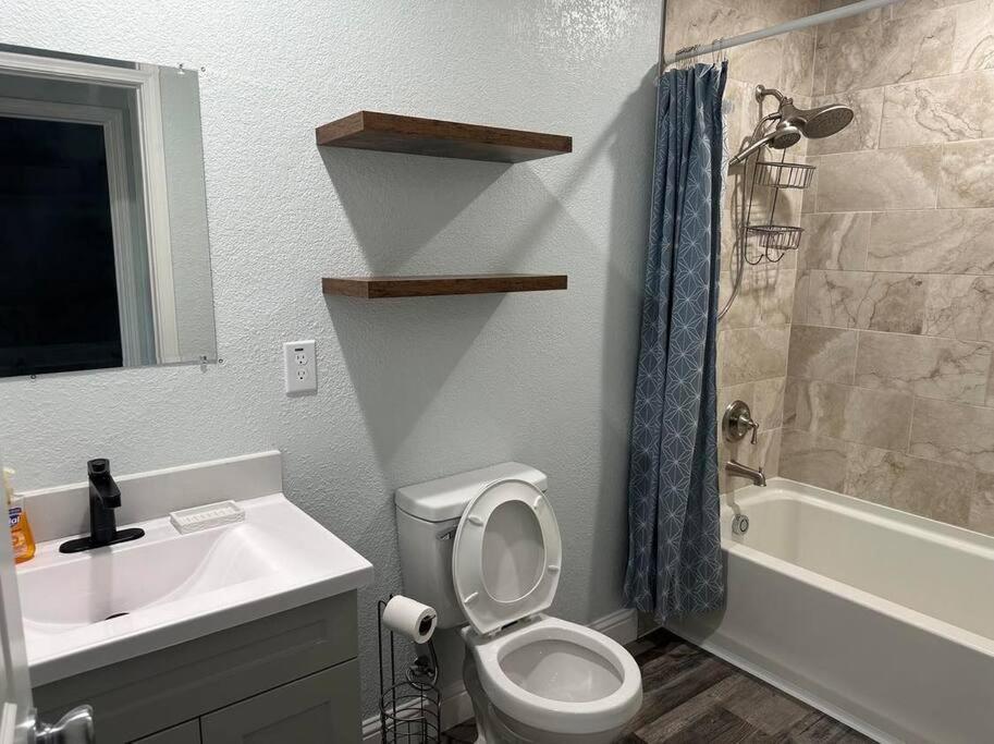 Guesthouse * Sacramento