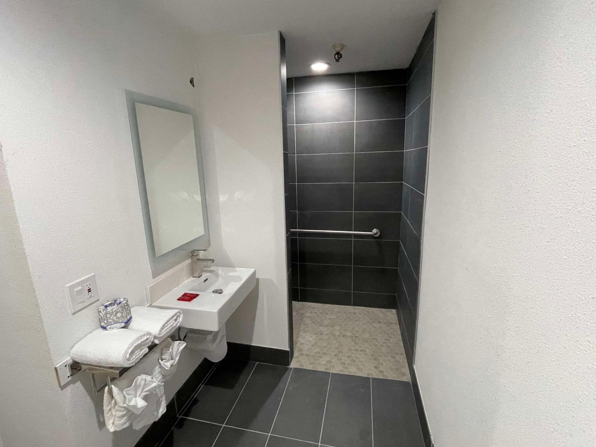 The Midtowner Hotel, Surestay Collection By Western Sacramento