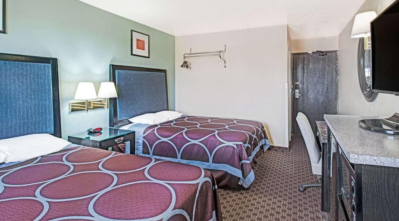 Super 8 By Wyndham Sacramento/florin Rd Freeport