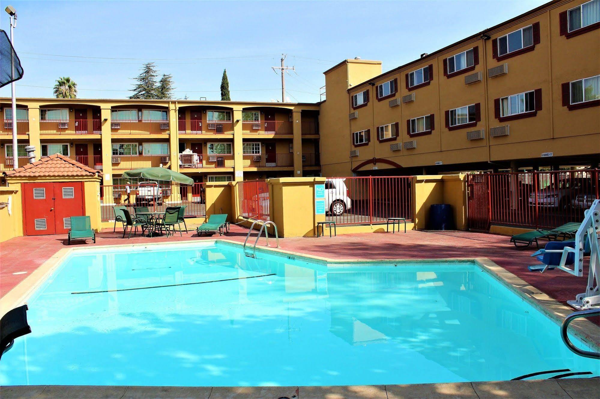 The Midtowner Hotel, Surestay Collection By Western Hotel
